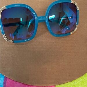 Blue Oversized Women's Sunglasses